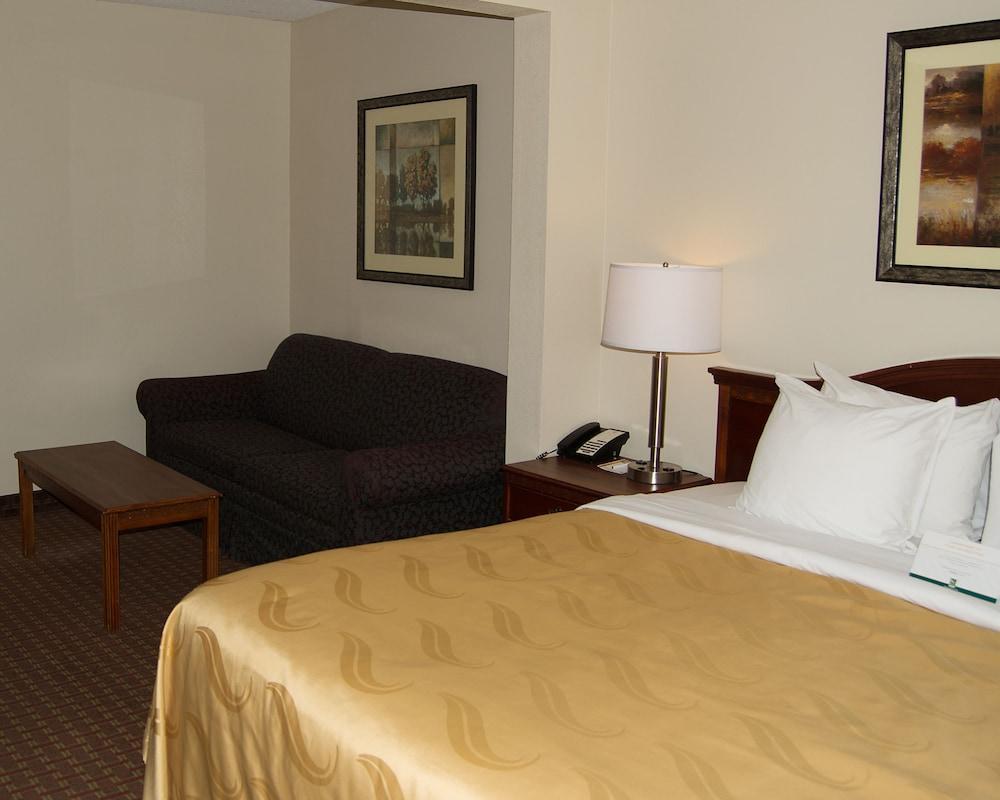 Quality Inn & Suites Lexington Near I-64 And I-81 Timber Ridge Esterno foto