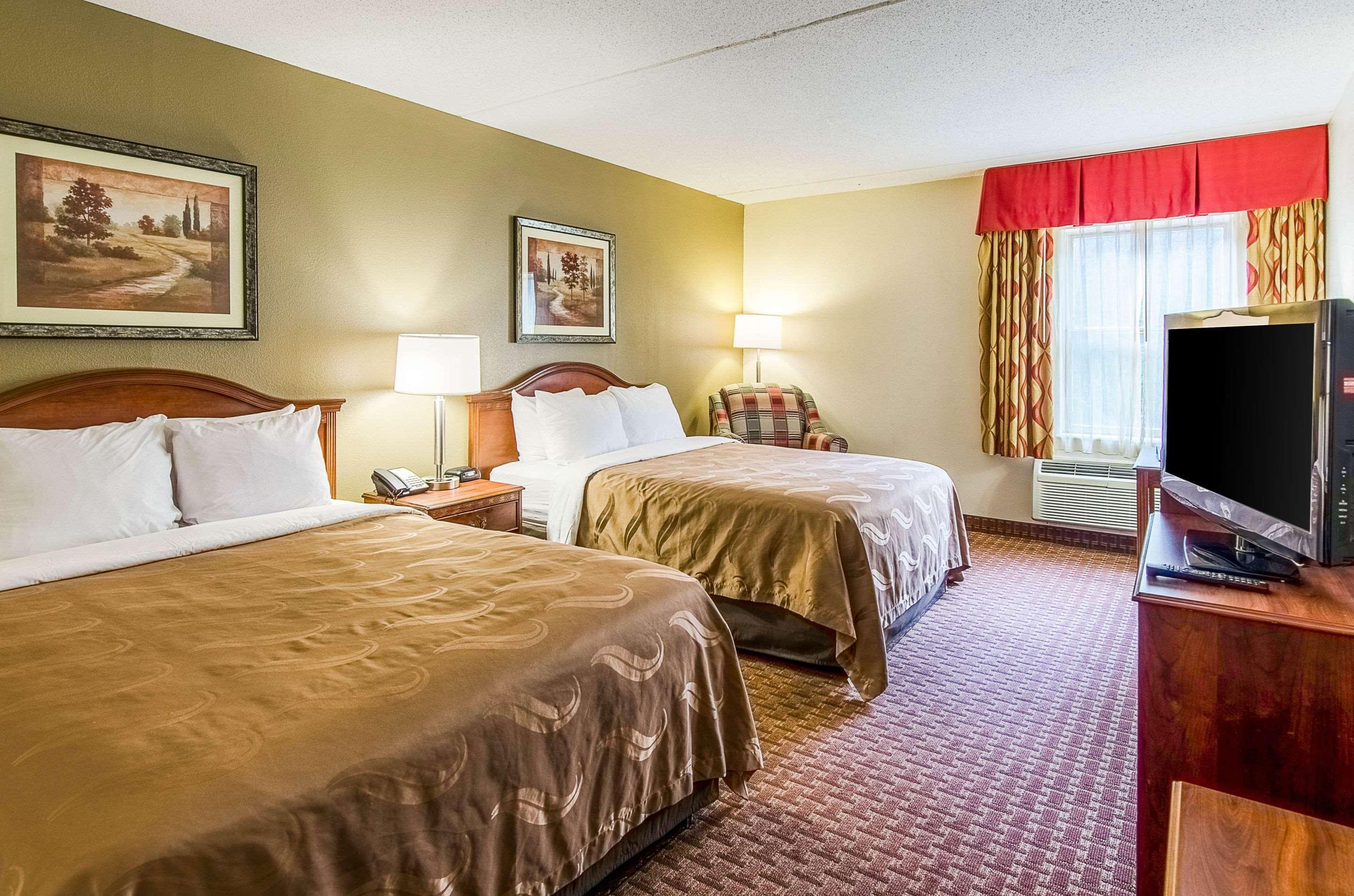 Quality Inn & Suites Lexington Near I-64 And I-81 Timber Ridge Esterno foto