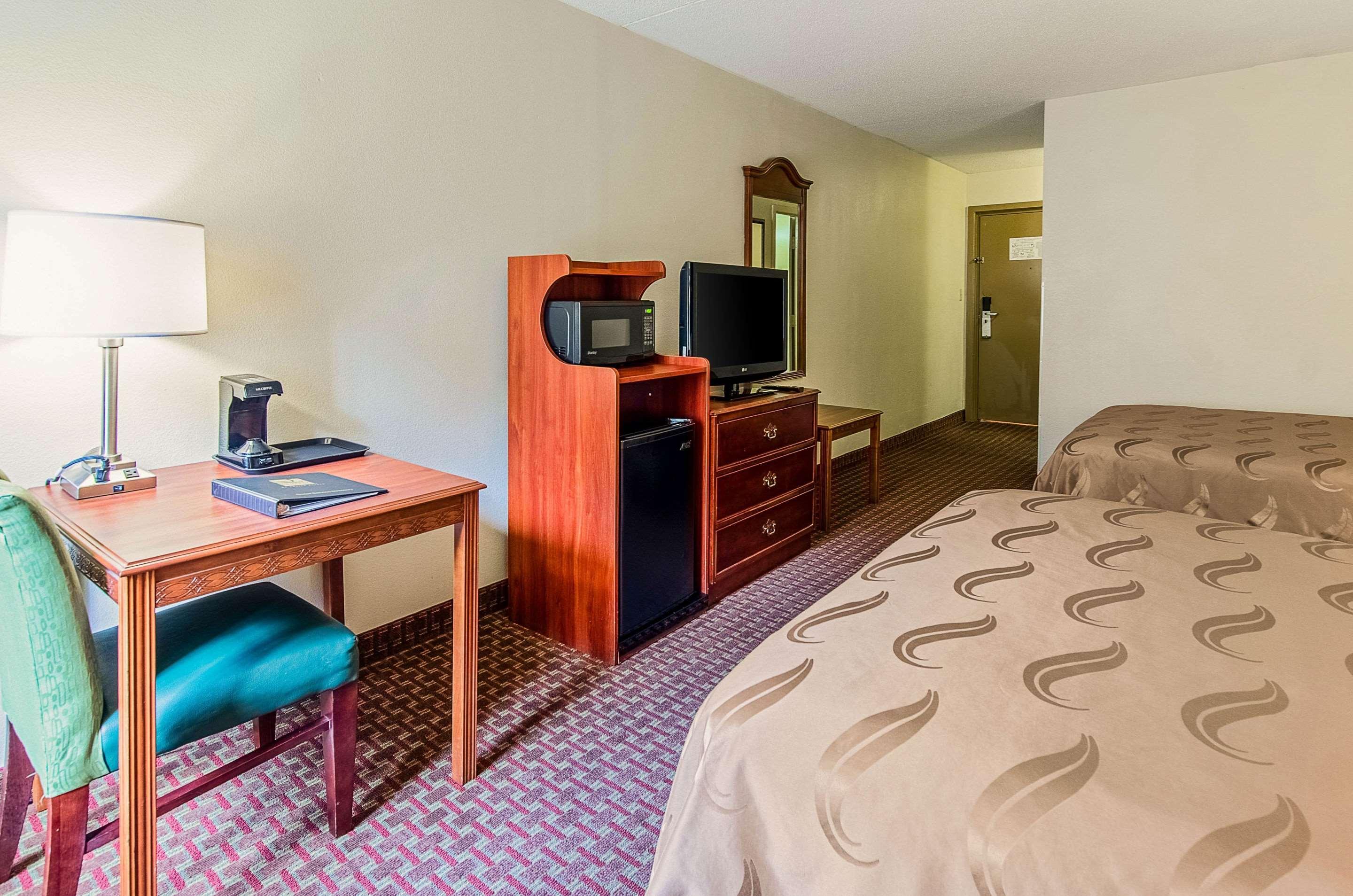 Quality Inn & Suites Lexington Near I-64 And I-81 Timber Ridge Esterno foto