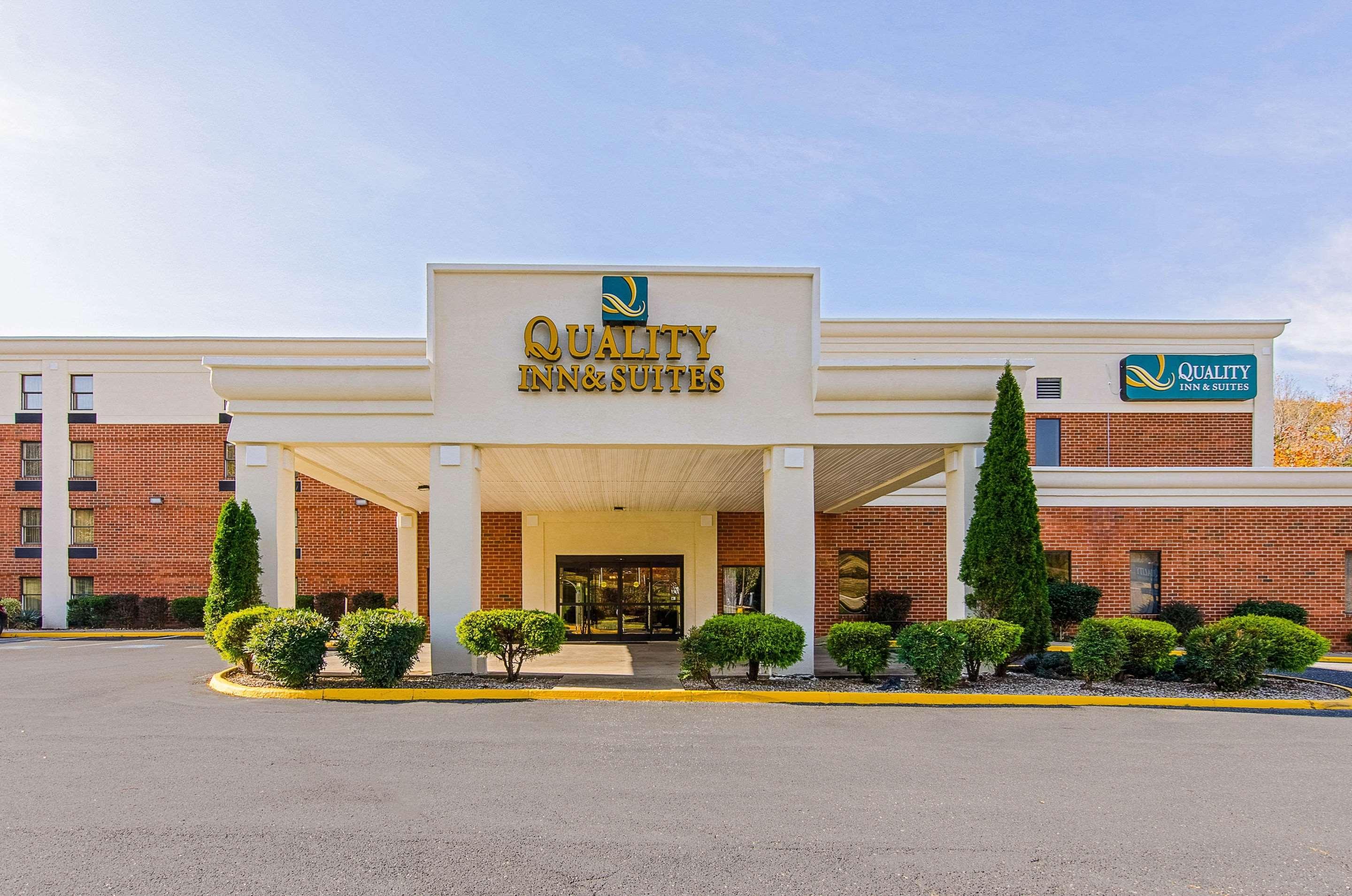 Quality Inn & Suites Lexington Near I-64 And I-81 Timber Ridge Esterno foto