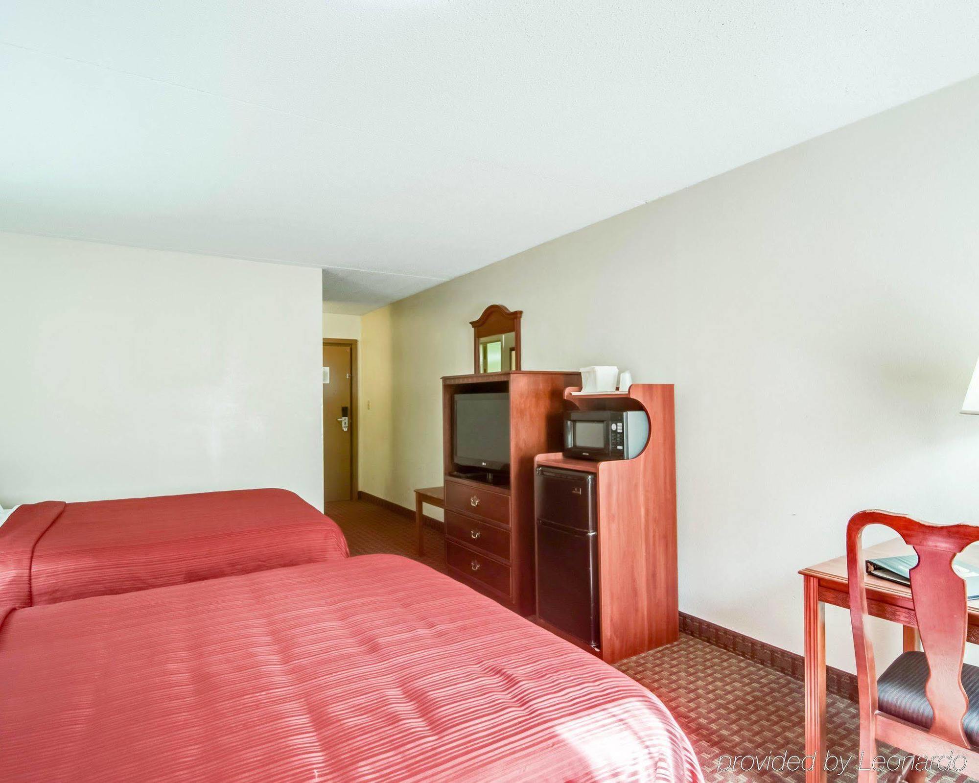 Quality Inn & Suites Lexington Near I-64 And I-81 Timber Ridge Esterno foto